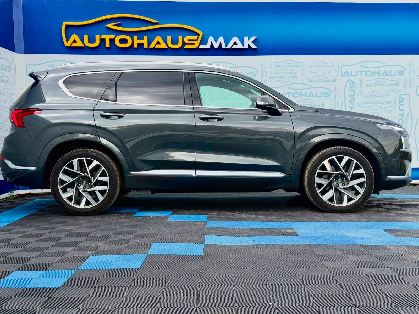 Hyundai Santa Fe IV (2018 - ) image