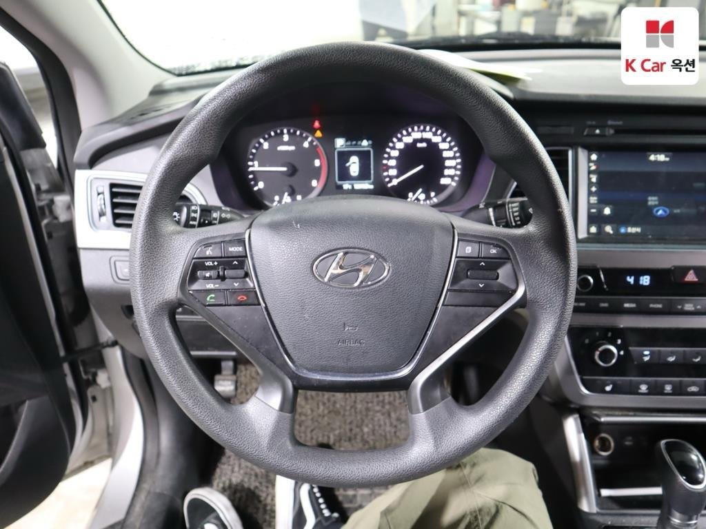 Hyundai Sonata VII (2014 - 2019) image