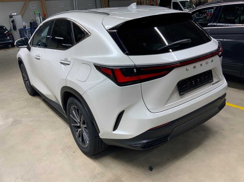 Lexus NX II (2021 - ) image