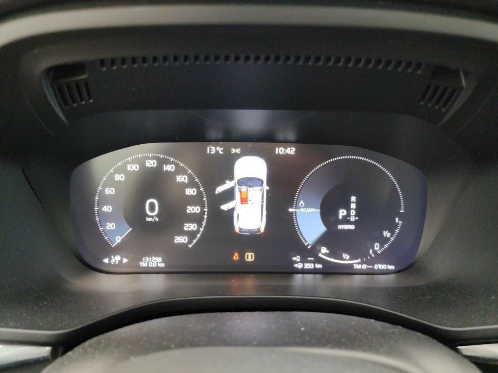 Volvo XC60 2017 - image Volvo XC60 2017 - image