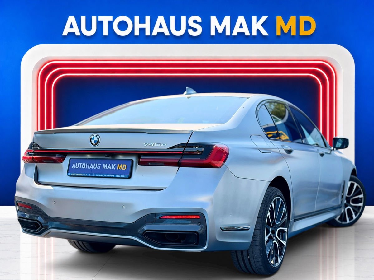 BMW 7 Series G11/G12 (2015 - 2022) image