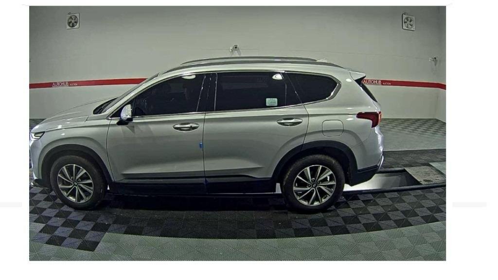 Hyundai Santa Fe IV (2018 - ) image