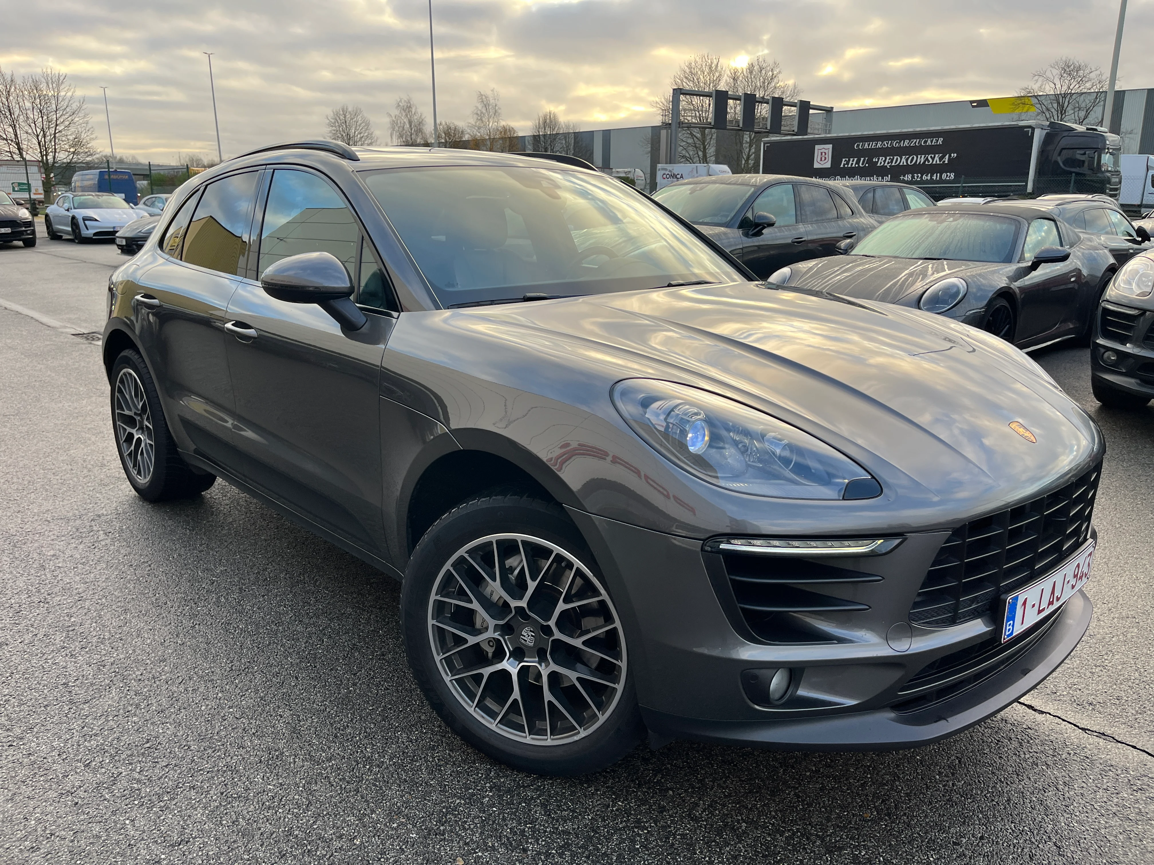 Porsche Macan I (2014 - 2021) image