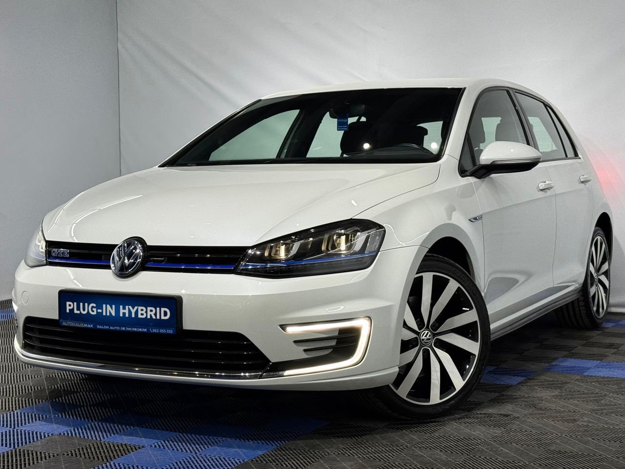 Volkswagen Golf VII (2012 - 2020) image Volkswagen Golf VII (2012 - 2020) image