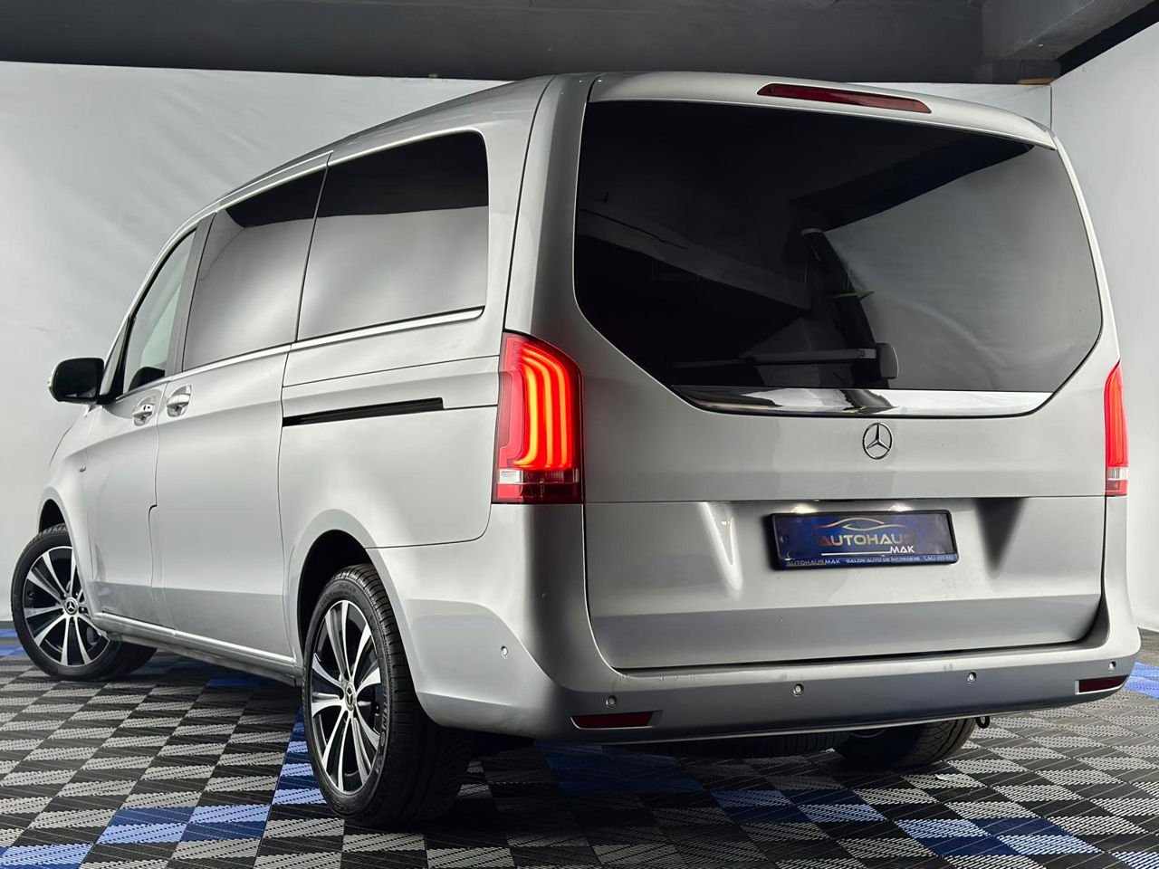 Mercedes-Benz V-Class W447 (2014 - ) image