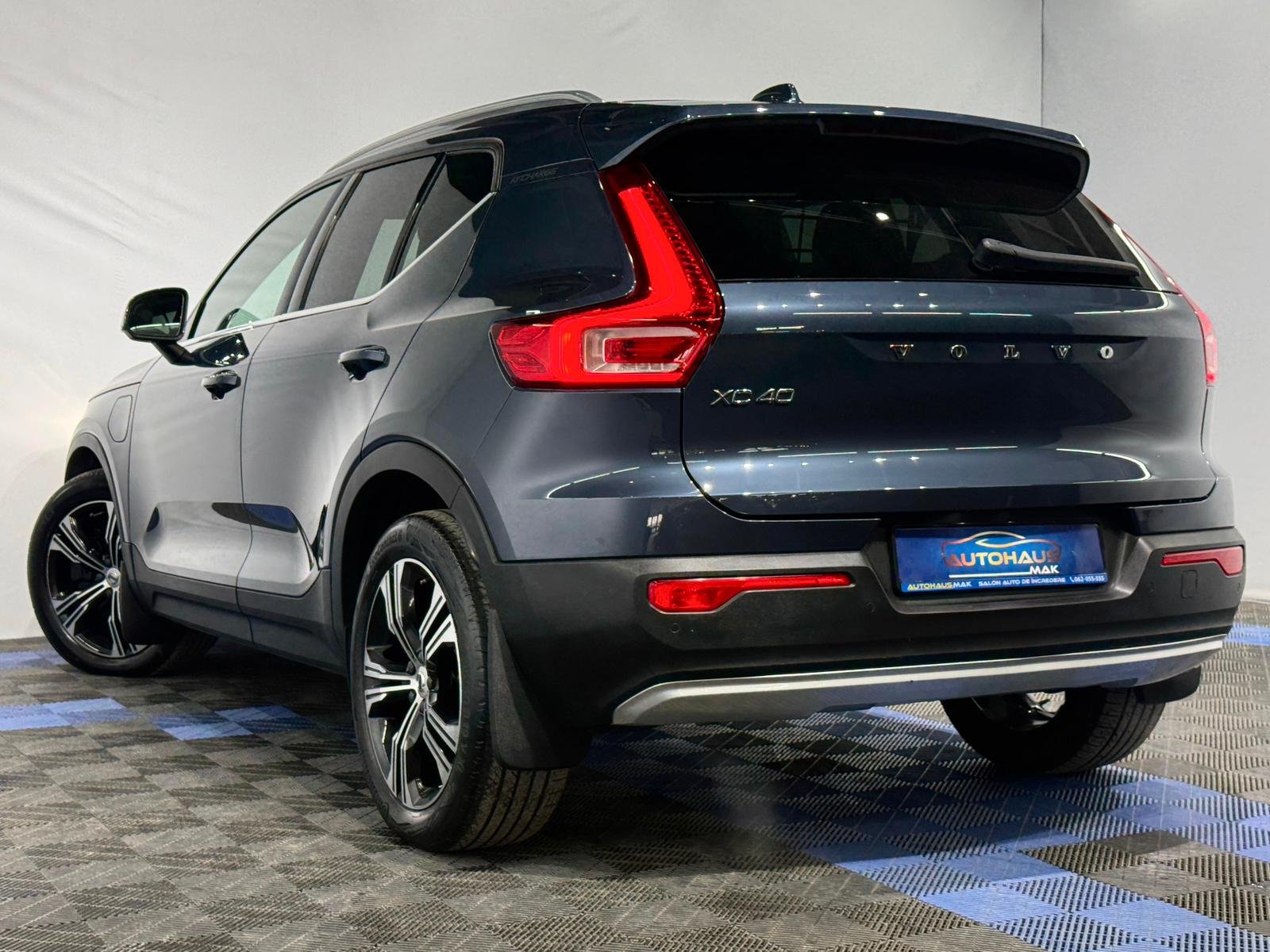 Volvo XC40 2017 - image Volvo XC40 2017 - image
