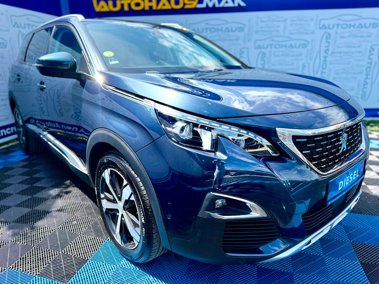 Peugeot 5008 II (2017 - ) image
