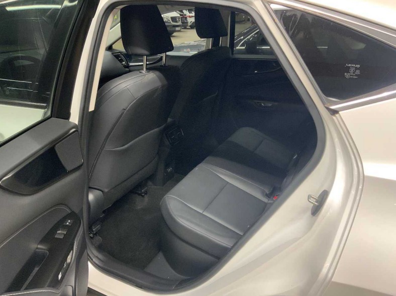 Lexus NX II (2021 - ) image