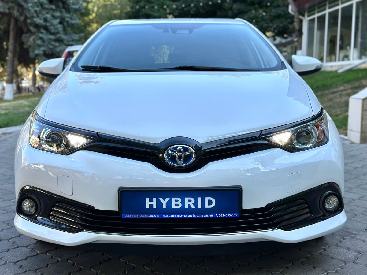 Toyota Auris 2012 - 2018 image