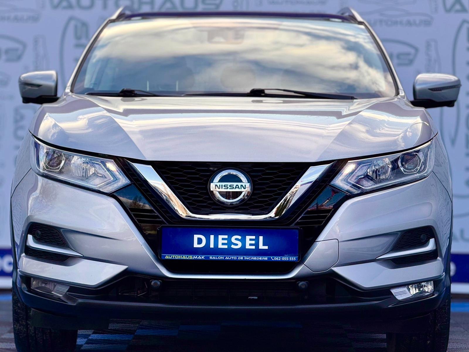 Nissan Qashqai J11 (2013 - 2021) image