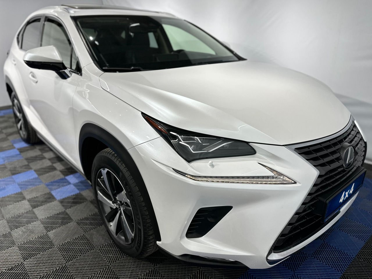Lexus NX I (2014 - 2021) image Lexus NX I (2014 - 2021) image