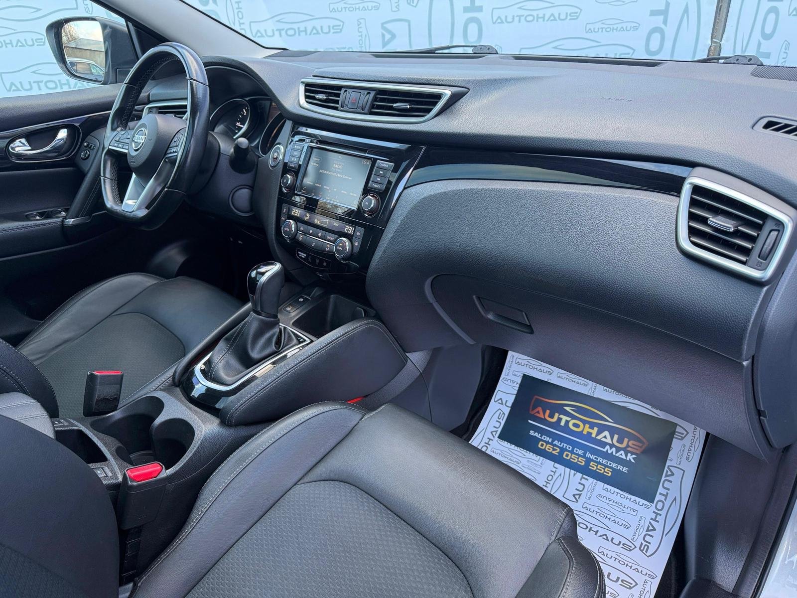 Nissan Qashqai J11 (2013 - 2021) image