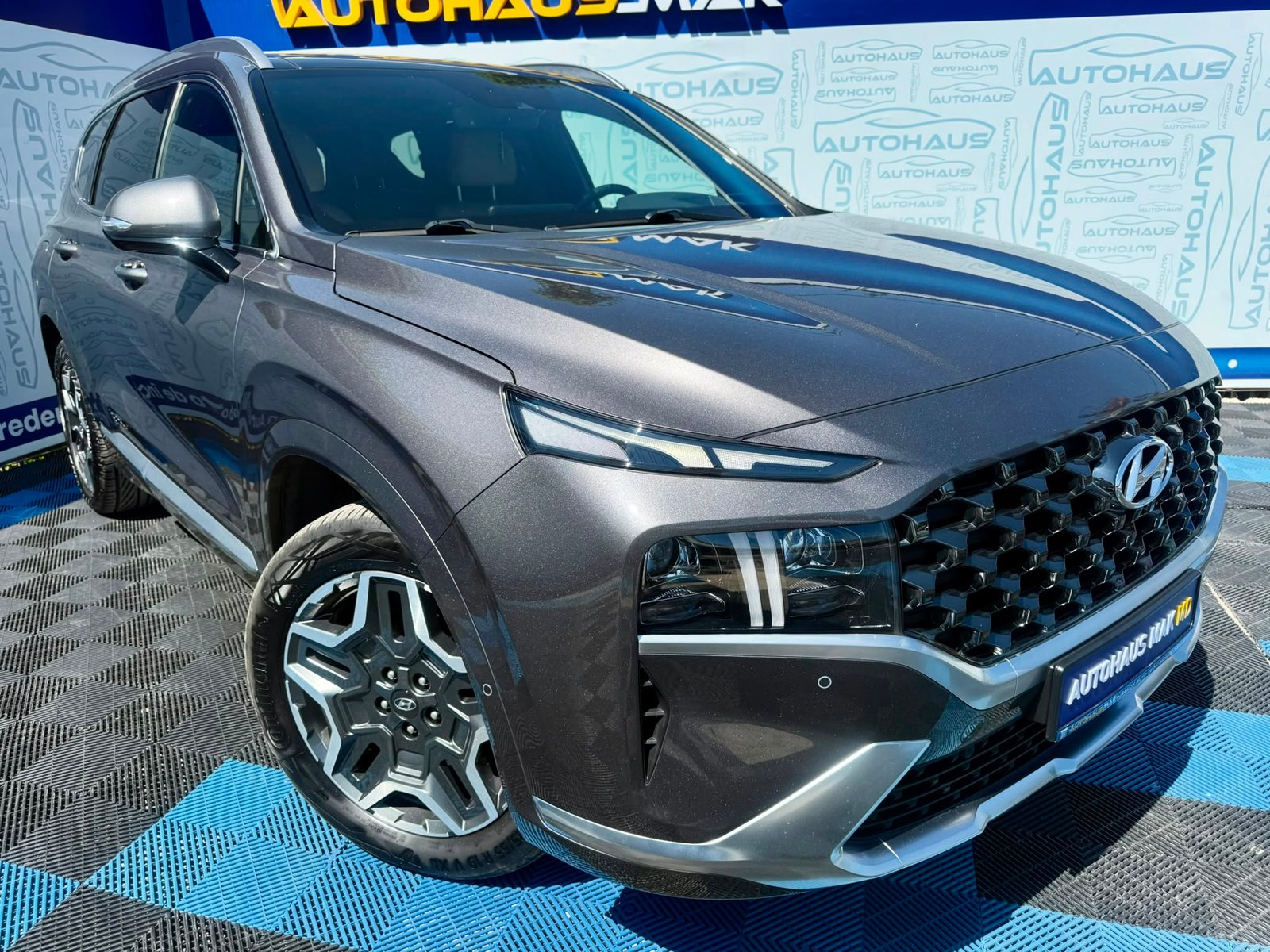 Hyundai Santa Fe IV (2018 - ) image