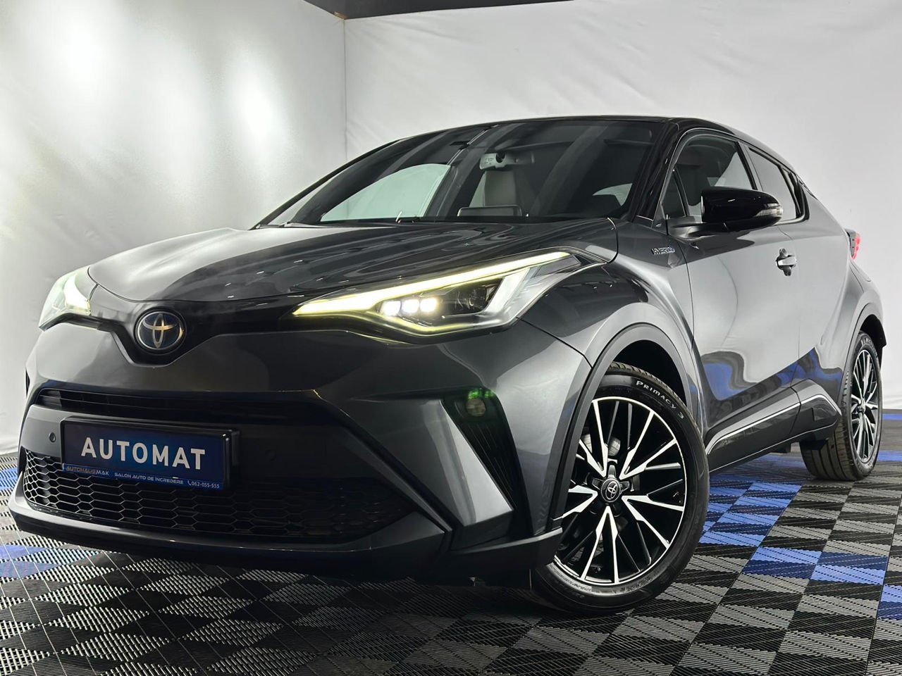 Toyota C-HR 2016 - image Toyota C-HR 2016 - image