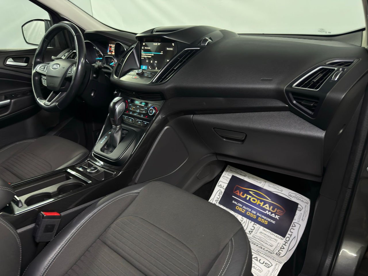 Ford Kuga II (2012 - 2019) image Ford Kuga II (2012 - 2019) image