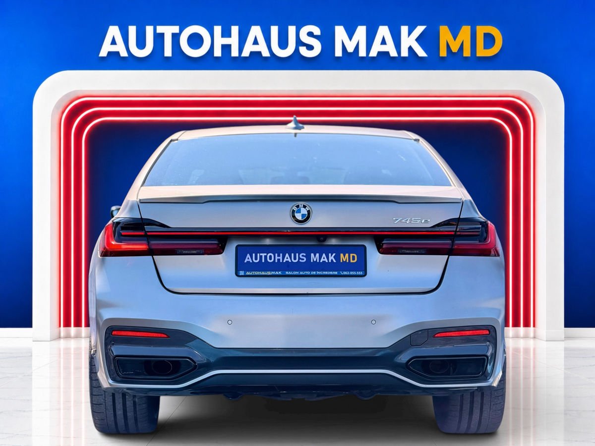BMW 7 Series G11/G12 (2015 - 2022) image