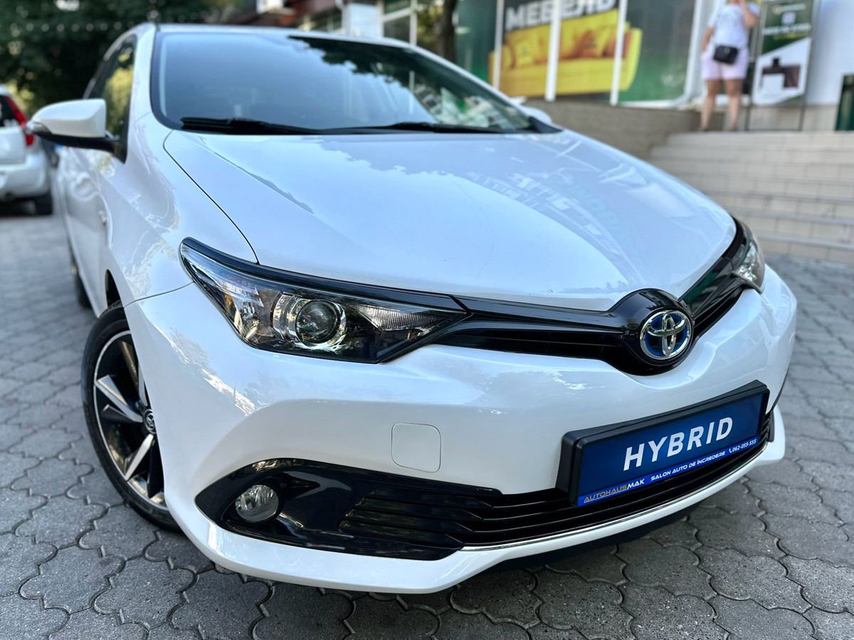 Toyota Auris 2012 - 2018 image