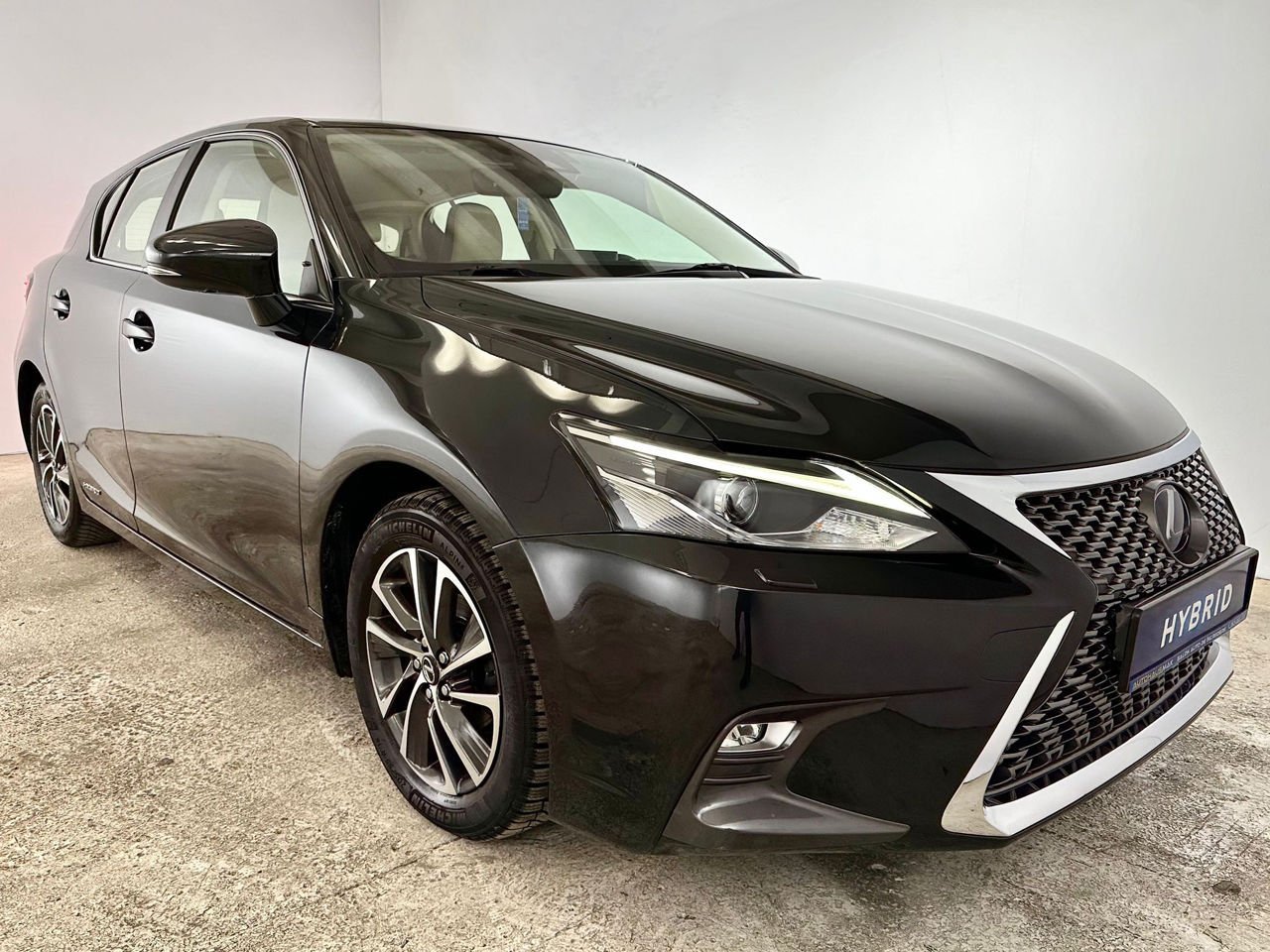 Lexus CT I (2011 - 2017) image