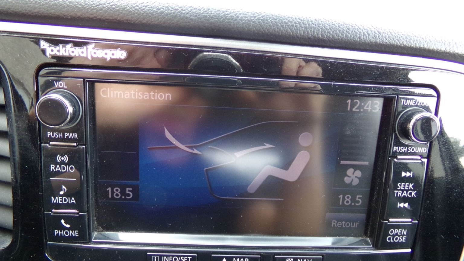 Mitsubishi Outlander III (2012 - 2021) image Mitsubishi Outlander III (2012 - 2021) image