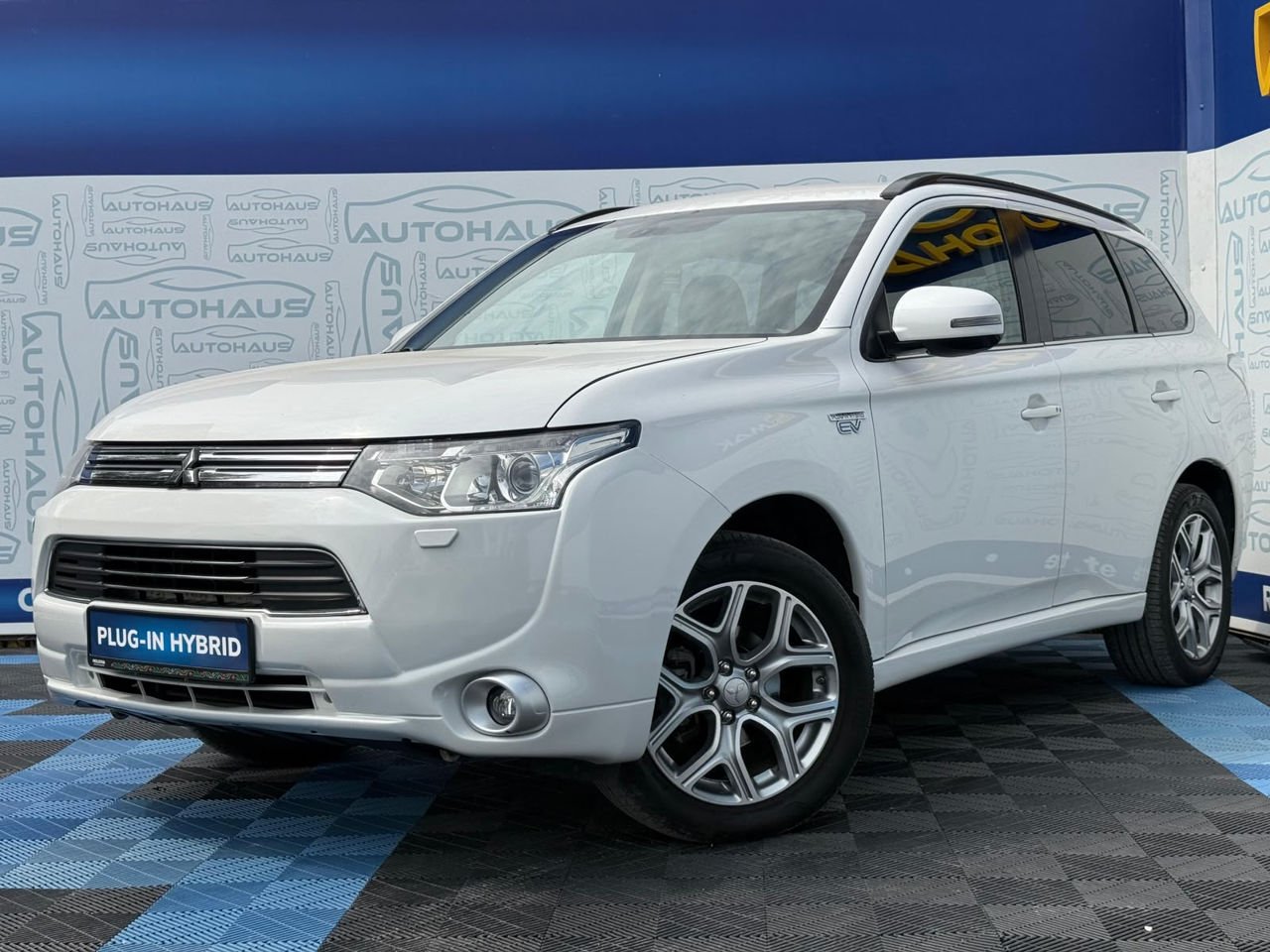 Mitsubishi Outlander III (2012 - 2021) image