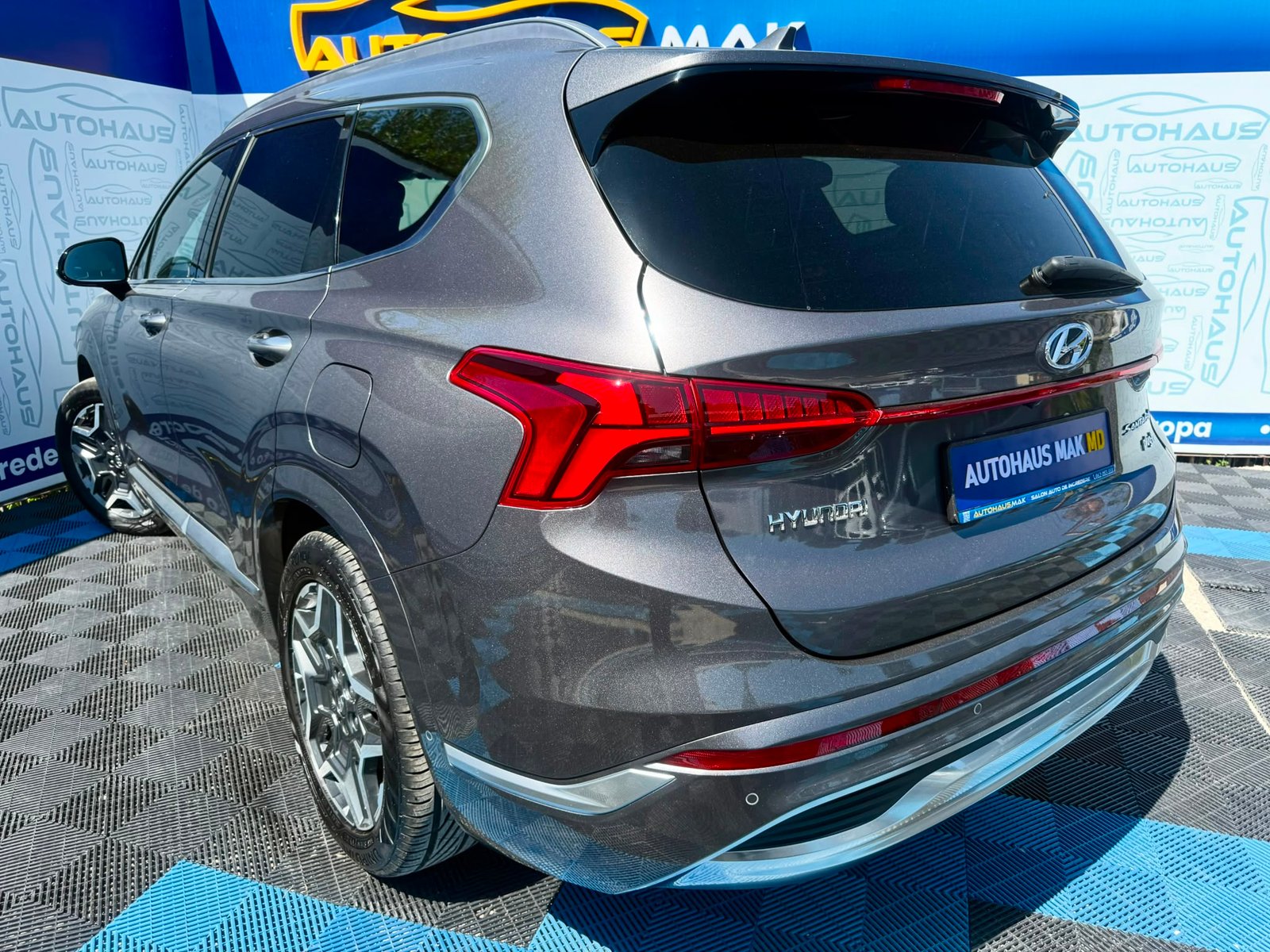 Hyundai Santa Fe IV (2018 - ) image