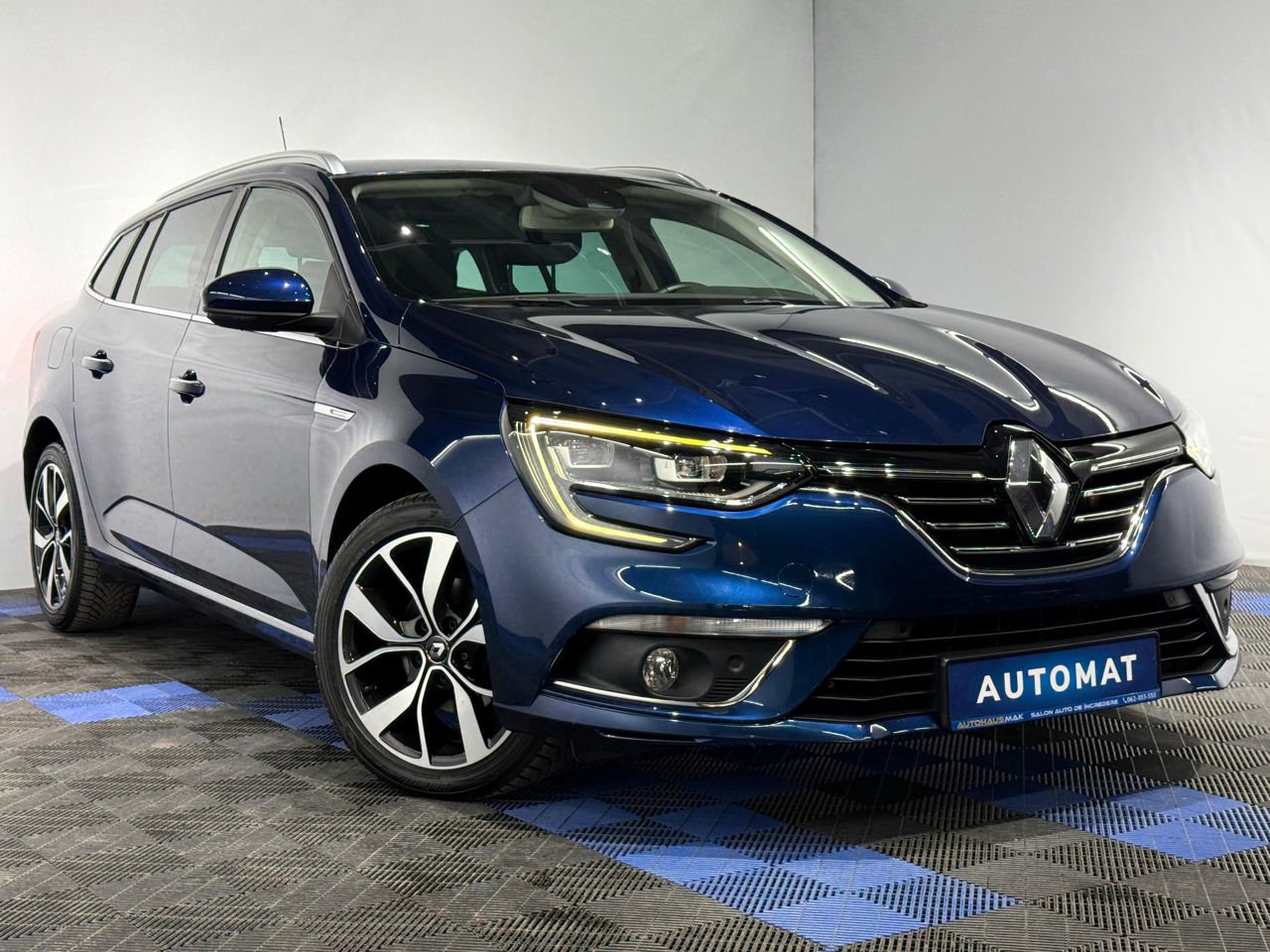 Renault Megane IV (2016 - ) image Renault Megane IV (2016 - ) image