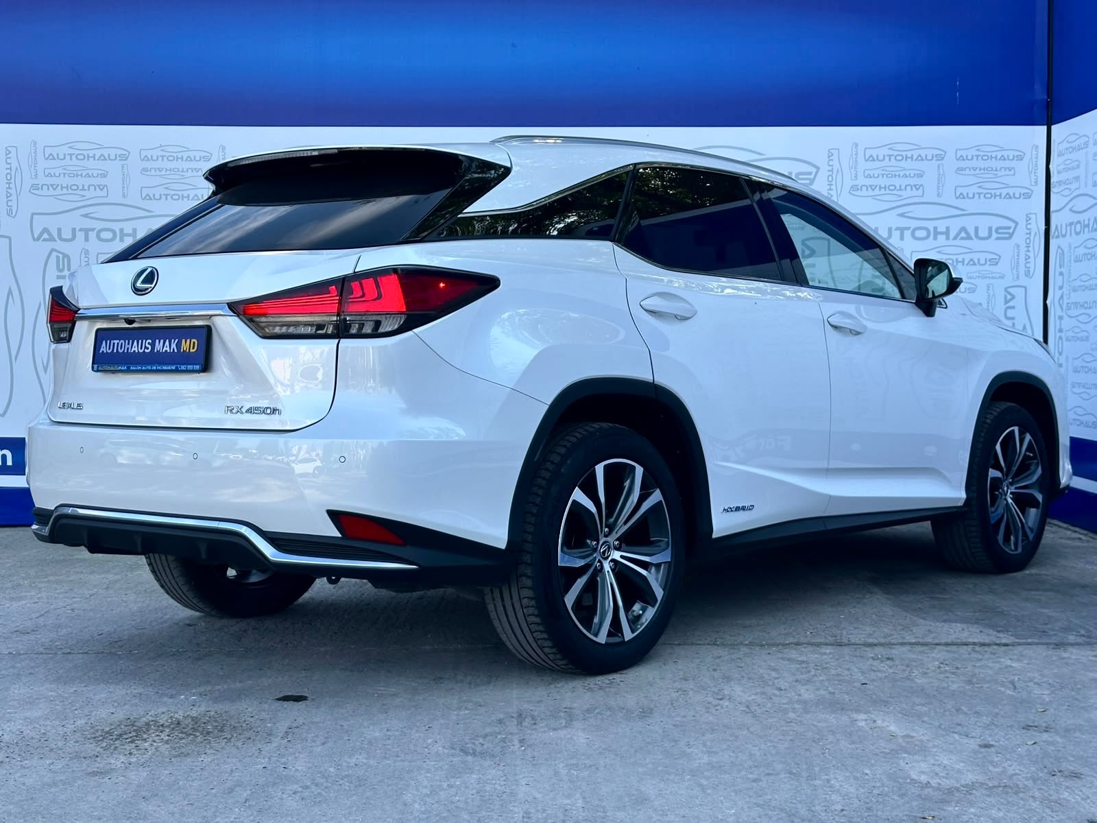 Lexus RX IV (2016 - ) image