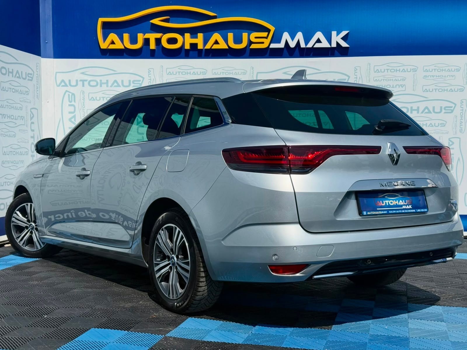 Renault Megane IV (2016 - ) image
