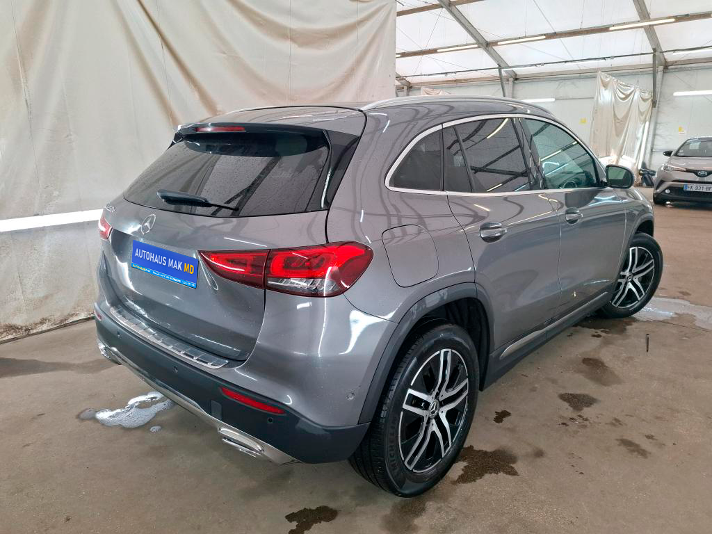 Mercedes-Benz GLA-Class H247 (2019 - ) image