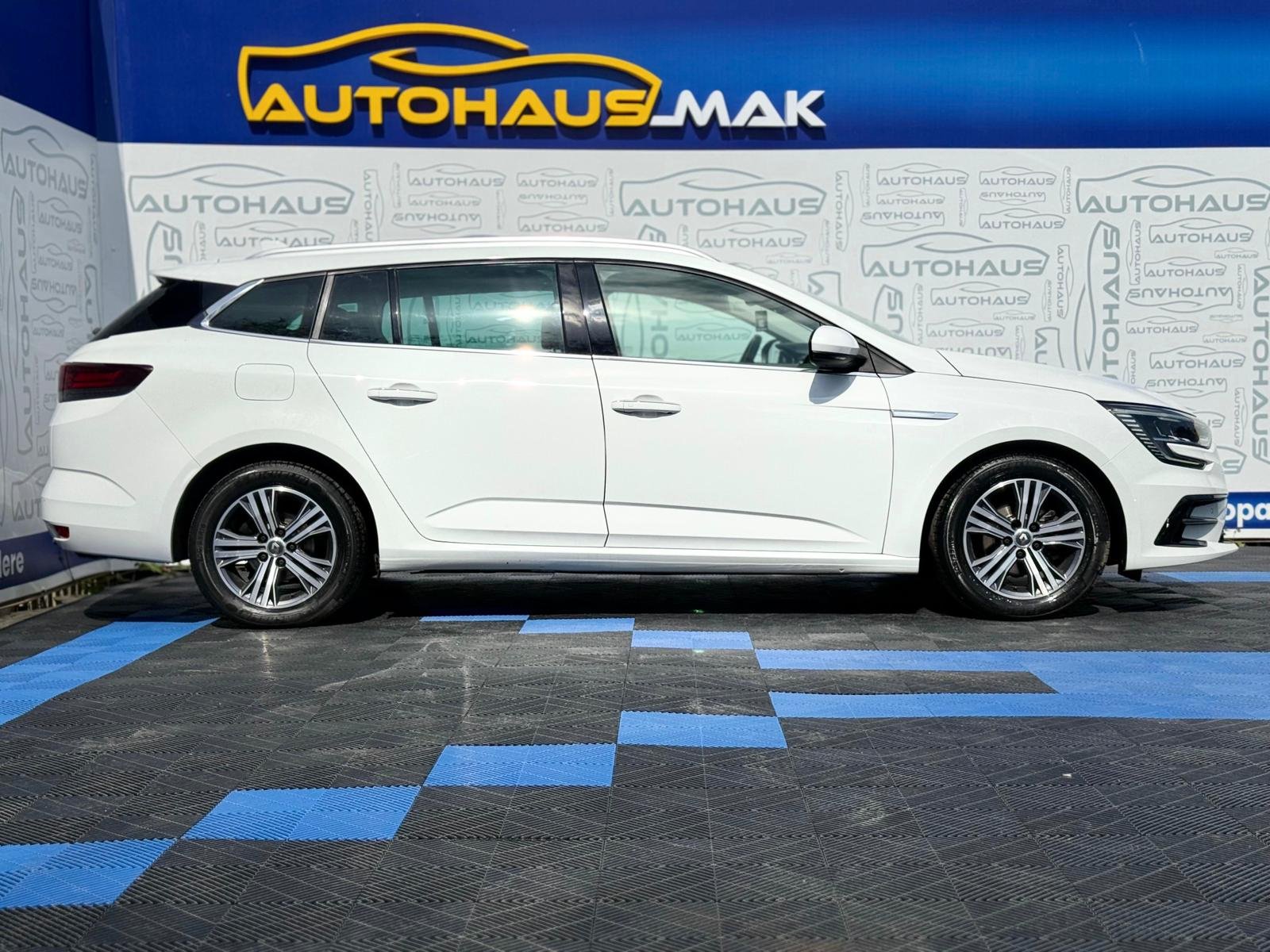 Renault Megane IV (2016 - ) image