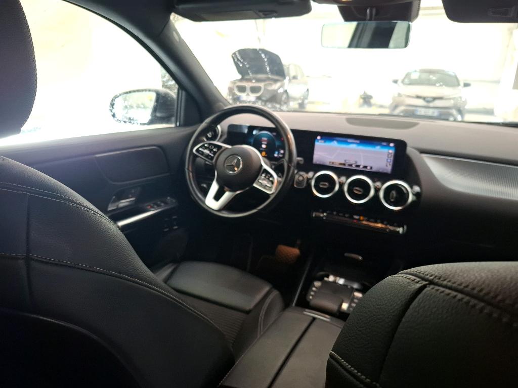 Mercedes-Benz GLA-Class H247 (2019 - ) image