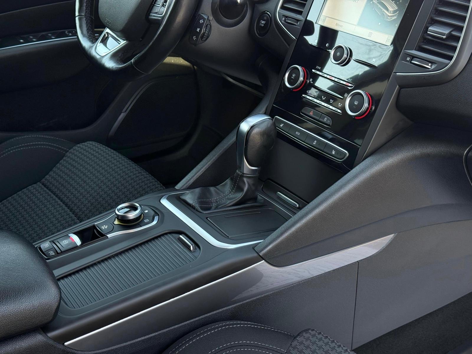 Renault Talisman I (2015 - 2022) image