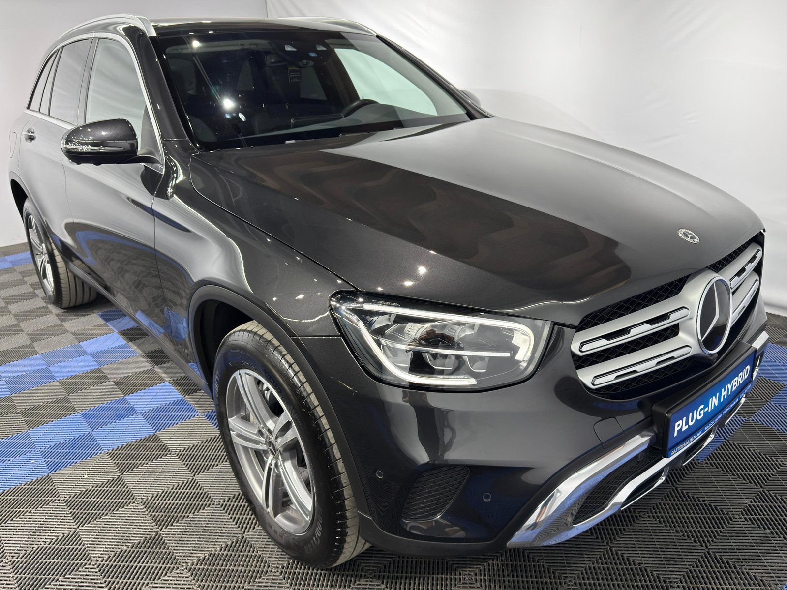 Mercedes-Benz GLC-Class C253 (2015 - 2022) image Mercedes-Benz GLC-Class C253 (2015 - 2022) image