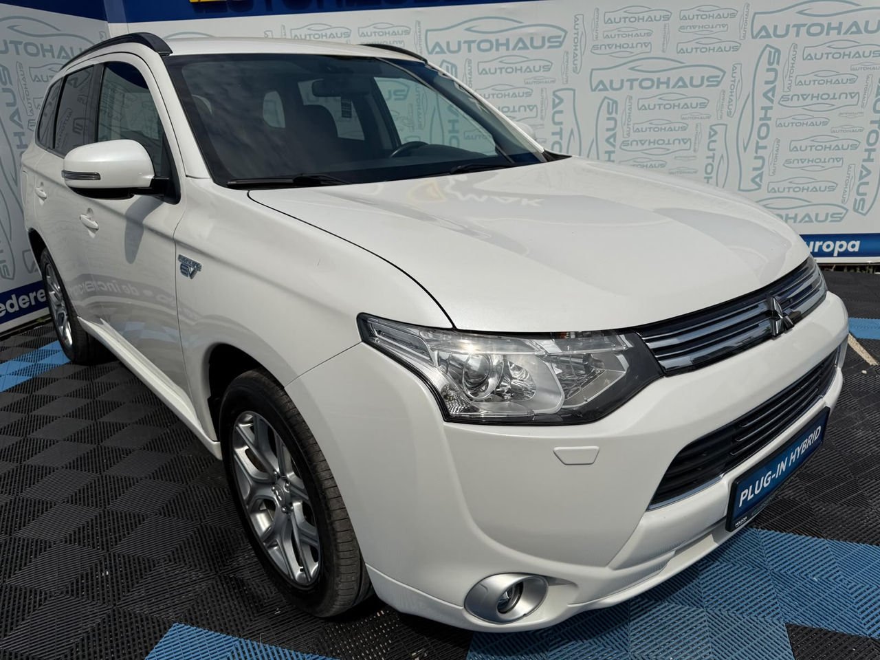 Mitsubishi Outlander III (2012 - 2021) image