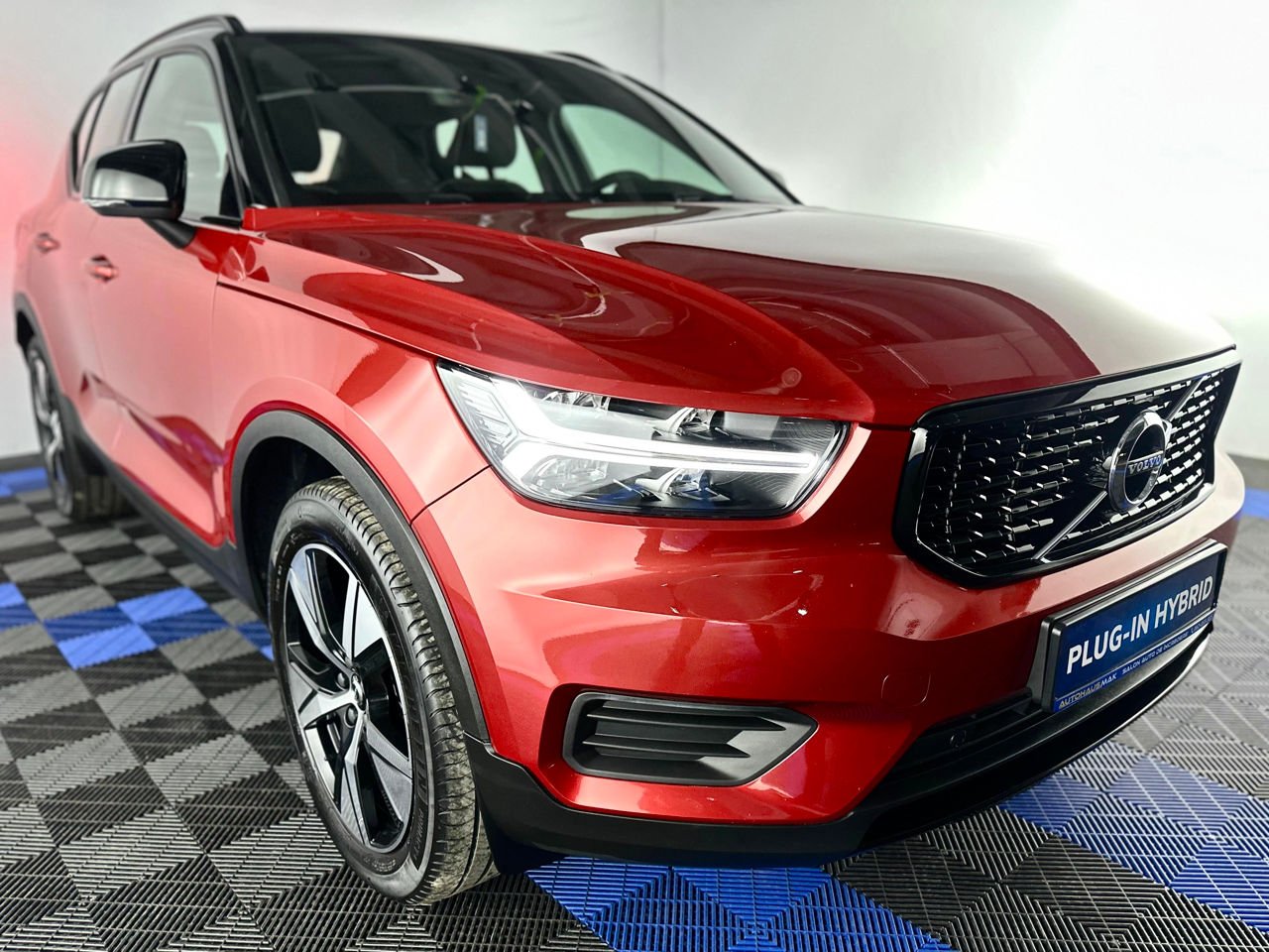 Volvo XC40 2017 - image Volvo XC40 2017 - image
