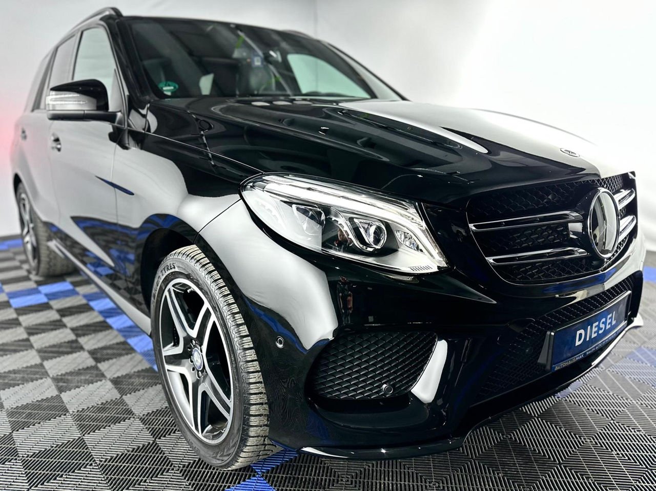 Mercedes-Benz GLE-Class C292 (2015 - 2020) image