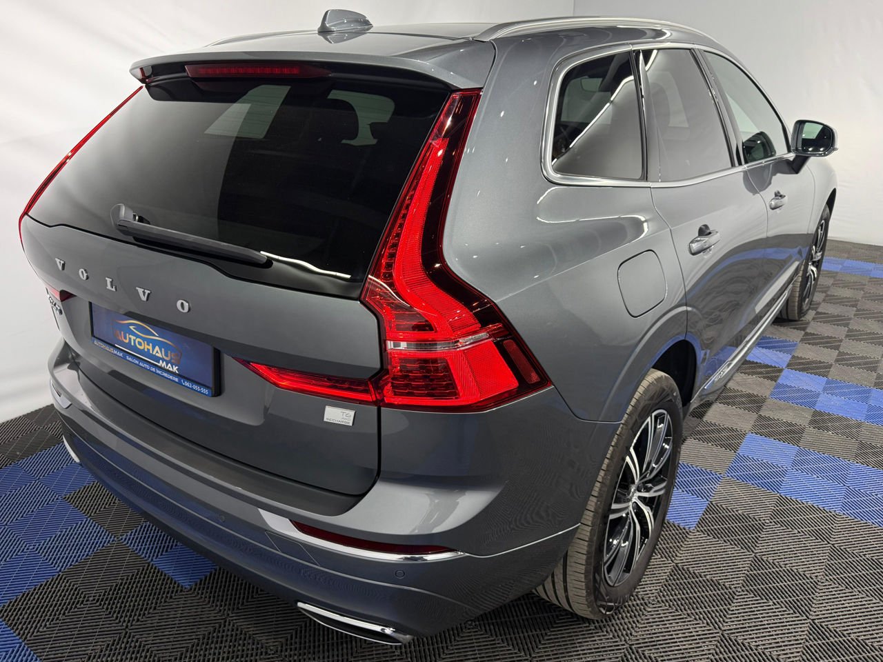 Volvo XC60 2017 - image Volvo XC60 2017 - image