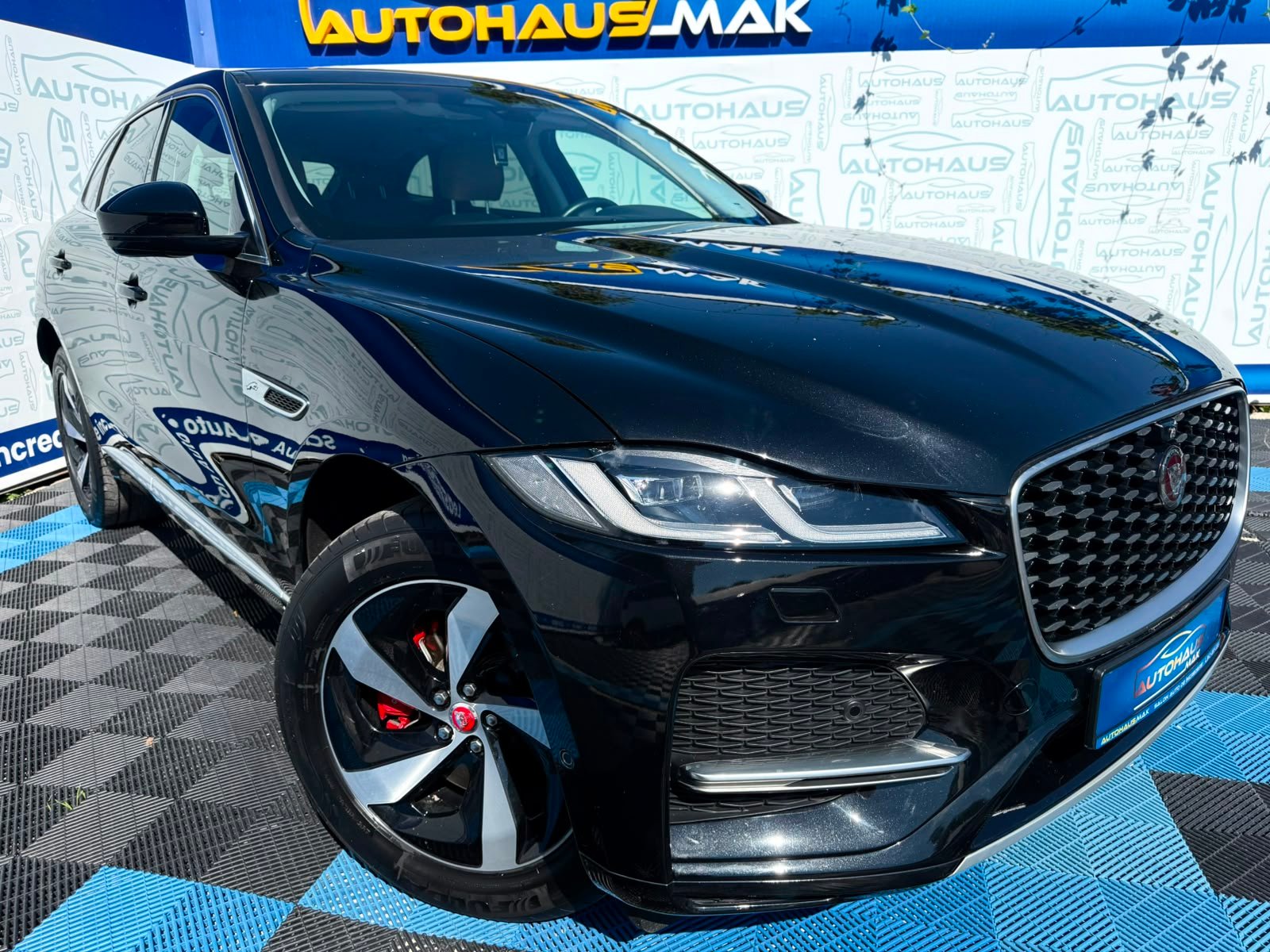Jaguar F-PACE I (2015 - ) image