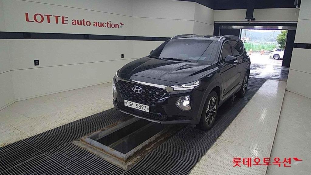 Hyundai Santa Fe IV (2018 - ) image