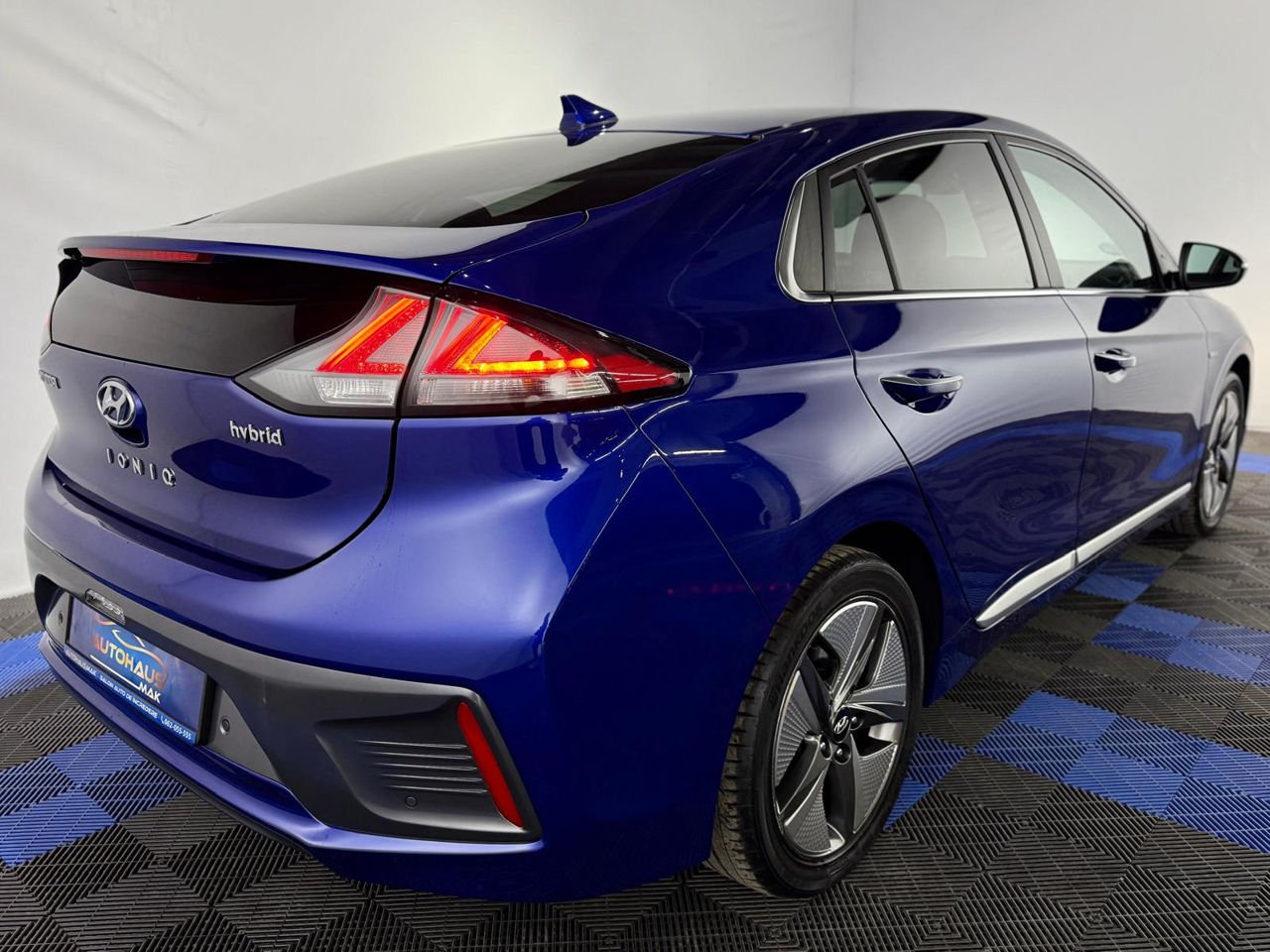 Hyundai Ioniq I (2016 - 2022) image Hyundai Ioniq I (2016 - 2022) image