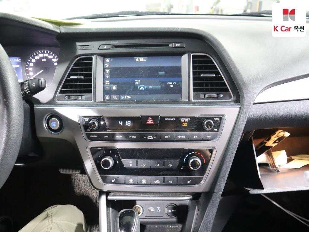 Hyundai Sonata VII (2014 - 2019) image