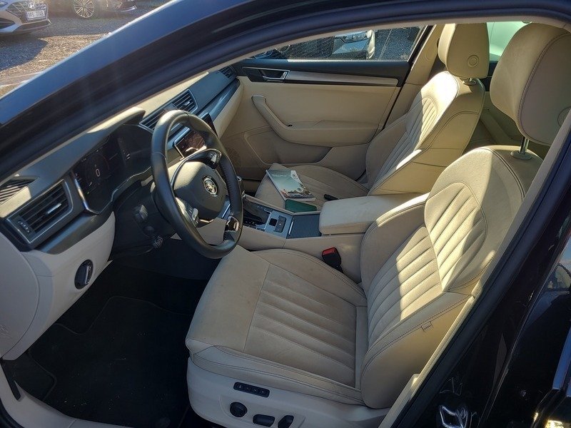 Škoda Superb IV (2020 - ) image