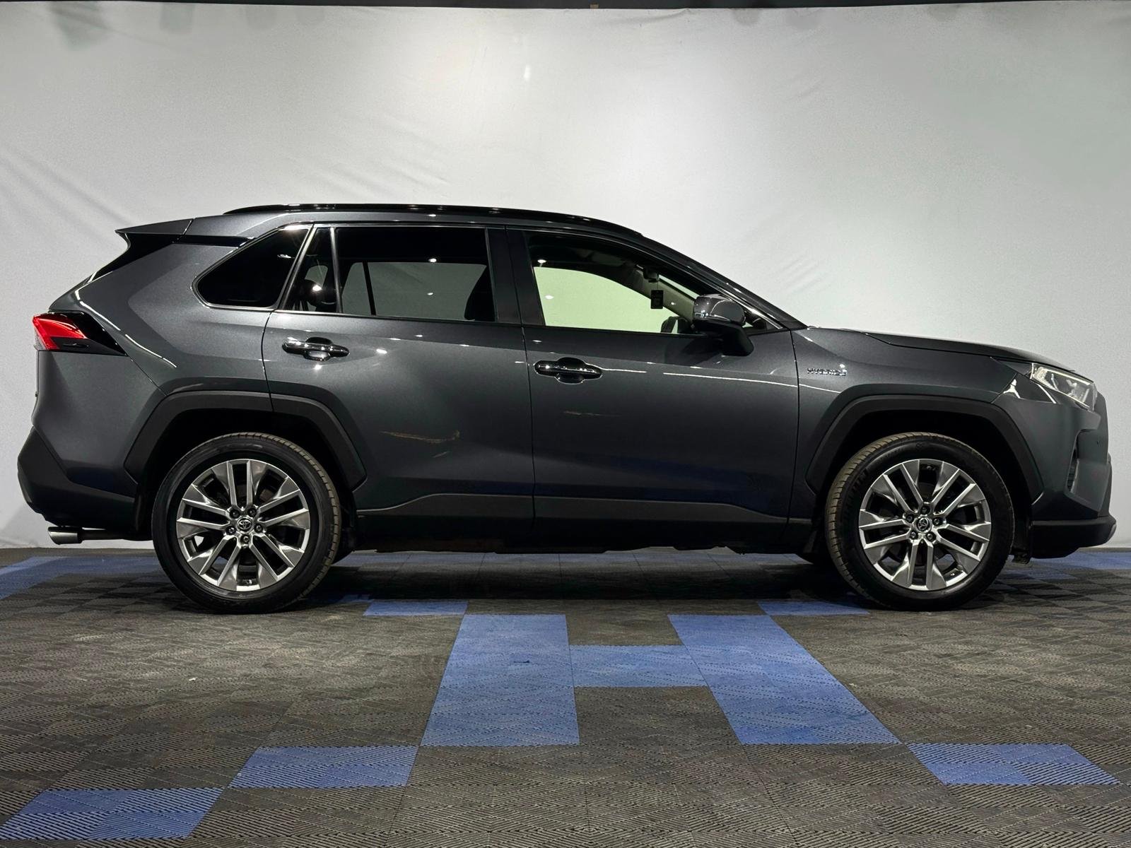 Toyota RAV4 2018 - image