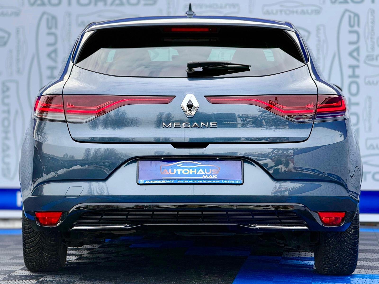 Renault Megane IV (2016 - ) image