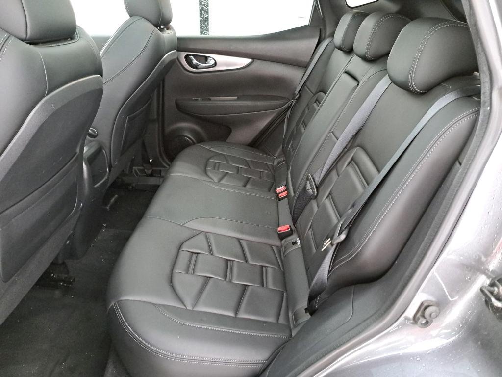 Nissan Qashqai J11 (2013 - 2021) image Nissan Qashqai J11 (2013 - 2021) image