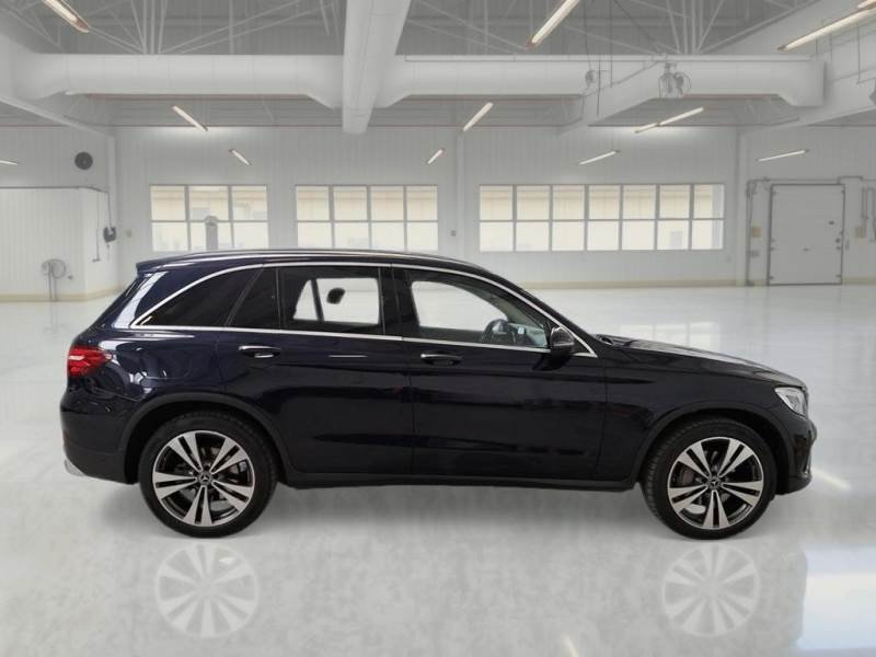 Mercedes-Benz GLC-Class C253 (2015 - 2022) image Mercedes-Benz GLC-Class C253 (2015 - 2022) image