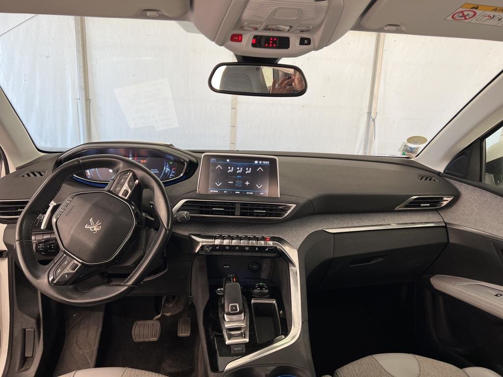Peugeot 5008 II (2017 - ) image