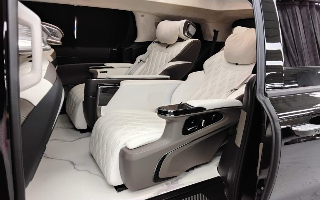 Kia Carnival IV (2020 - ) image Kia Carnival IV (2020 - ) image