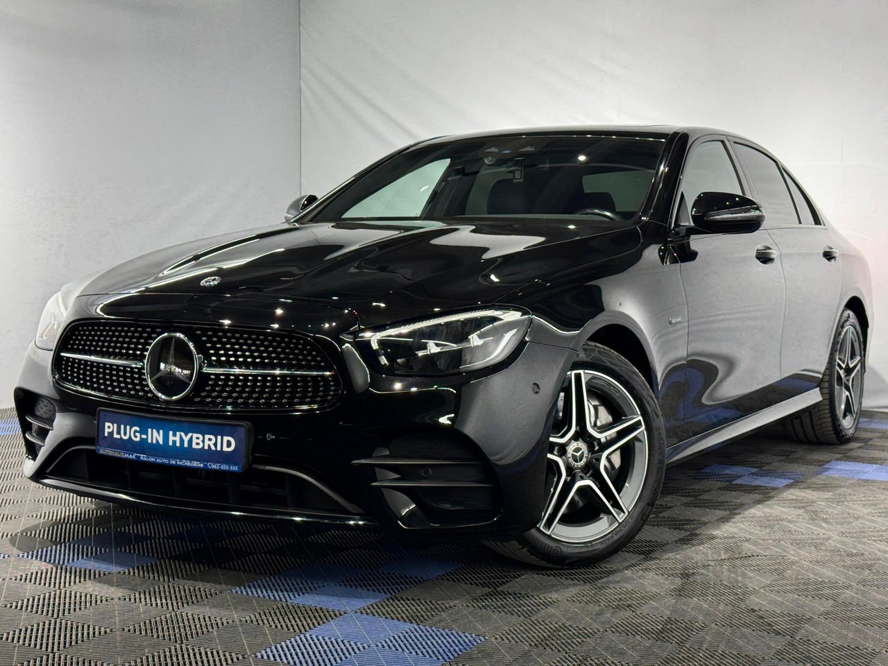 Mercedes-Benz E-Class W212 (2009 - 2016) image Mercedes-Benz E-Class W212 (2009 - 2016) image