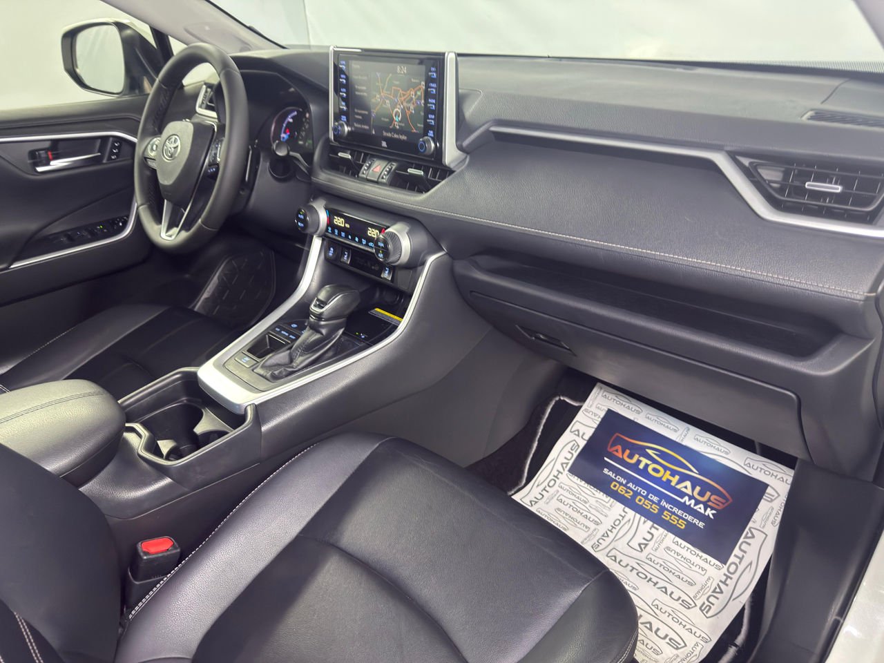 Toyota RAV4 2018 - image Toyota RAV4 2018 - image
